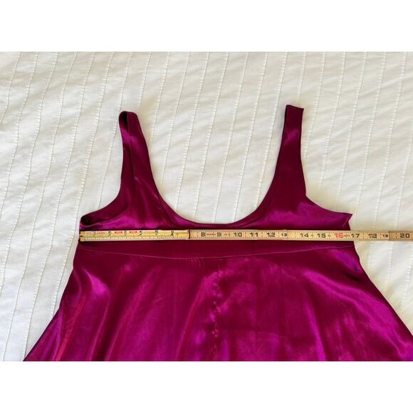 New York & Company Size 6 Women’s Magenta Satin Dress Fit & Flare Sleeveless - Picture 6 of 6